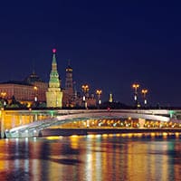 Ночная Москва на воде: 10 причин отправиться в круиз по реке