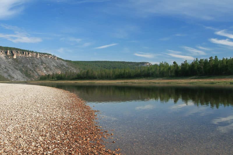 Прозрачная река Амга Прозрачная река Амга