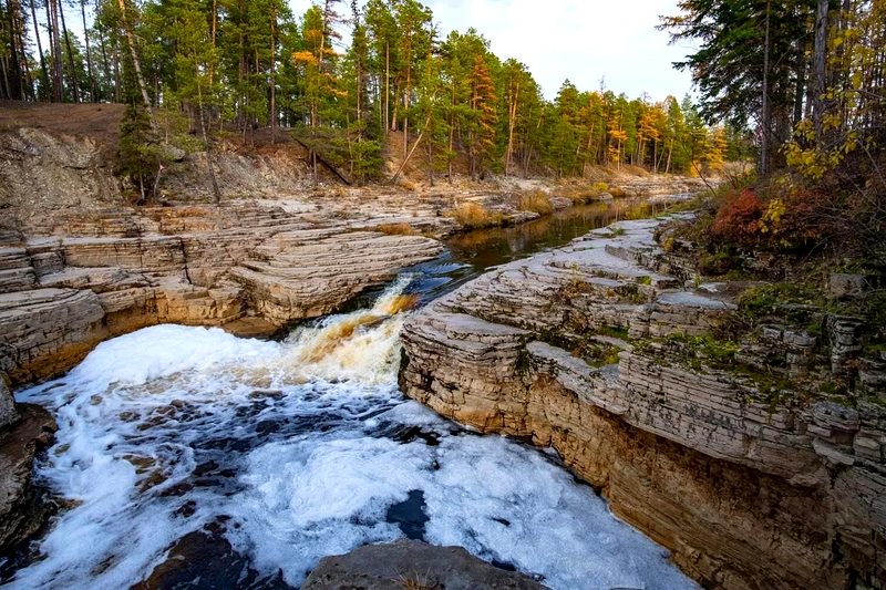 Водопад Курулуур